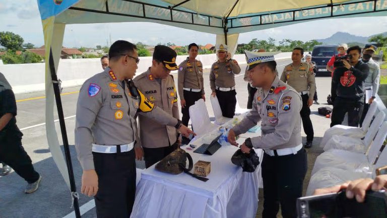 Kumpulan Fakta Hasil Olah TKP Kecelakaan Maut Bus Pariwisata di Tol Malang ﻿