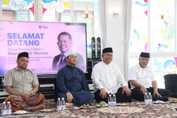 Wakil Bupati Malang Hadiri Acara Festival UMKM Santripreneur, Masyarakat Menabung Perkuat Ekonomi Daerah